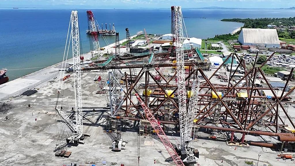 TOFCO advances Manatee jacket