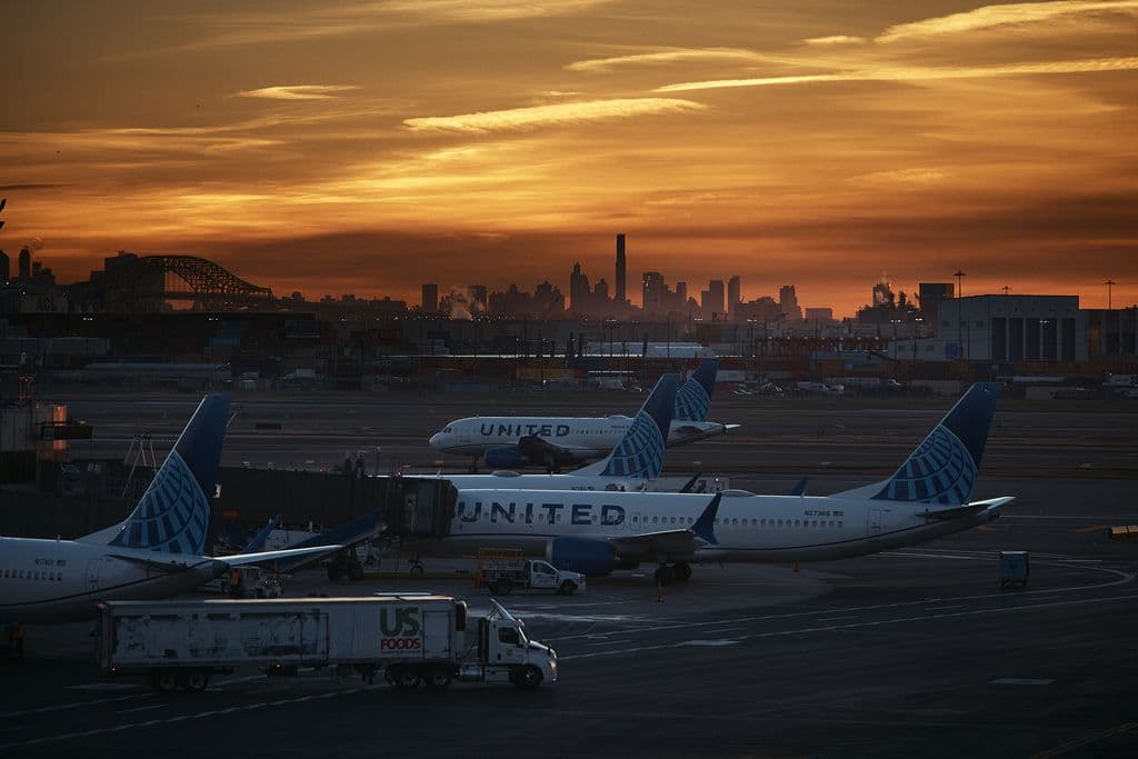 Hundreds of flights cancelled nationwide due to US government shutdown