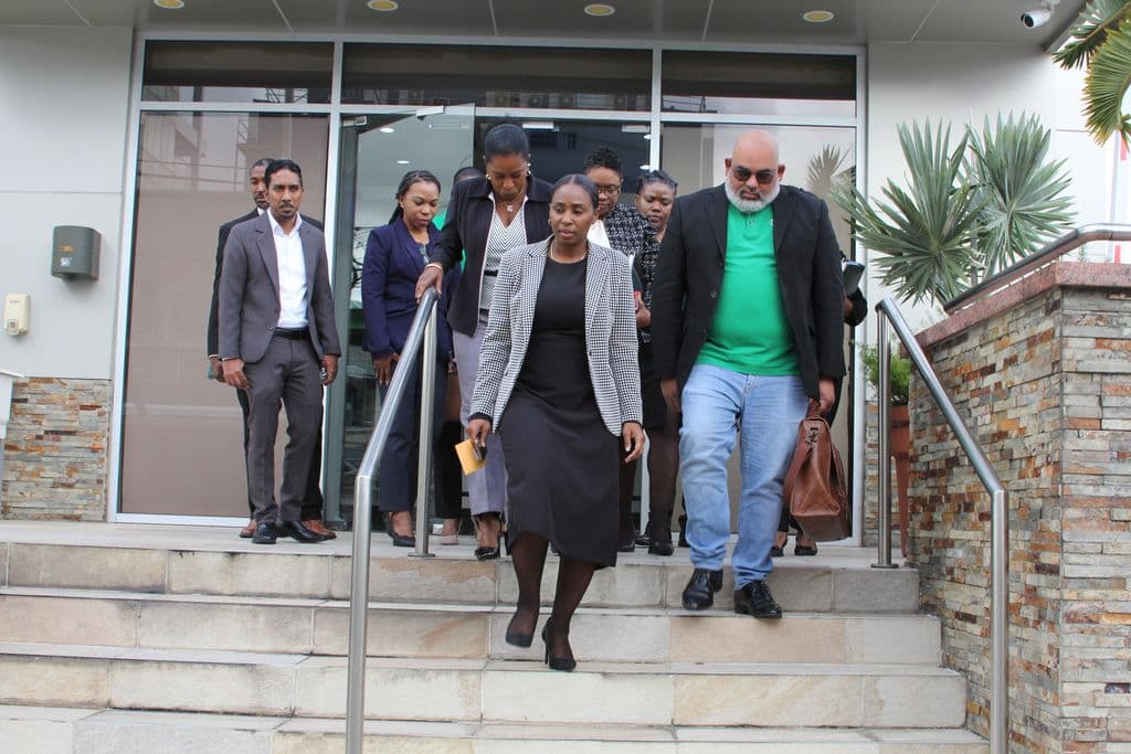 PSA finally gets 10% wage increase offer