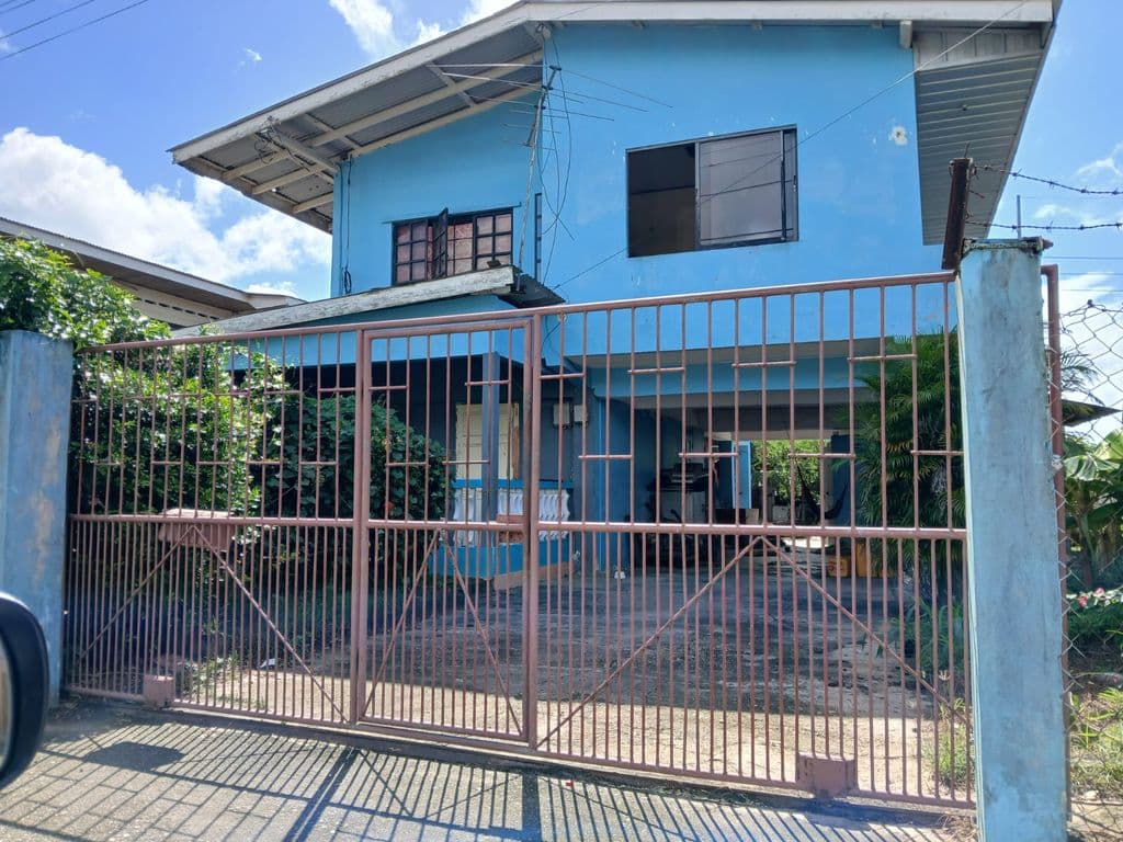 Central man escapes abductors