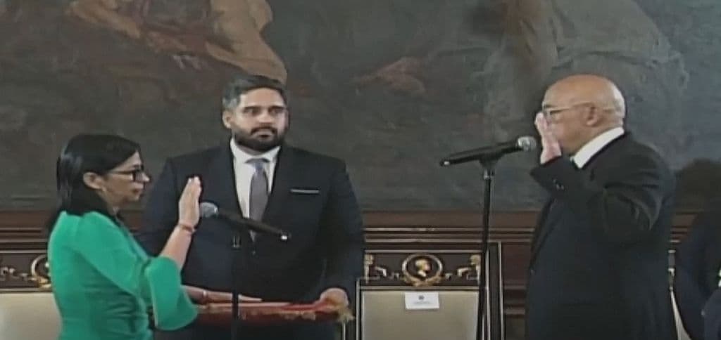 Delcy sworn in as Acting President of Venezuela