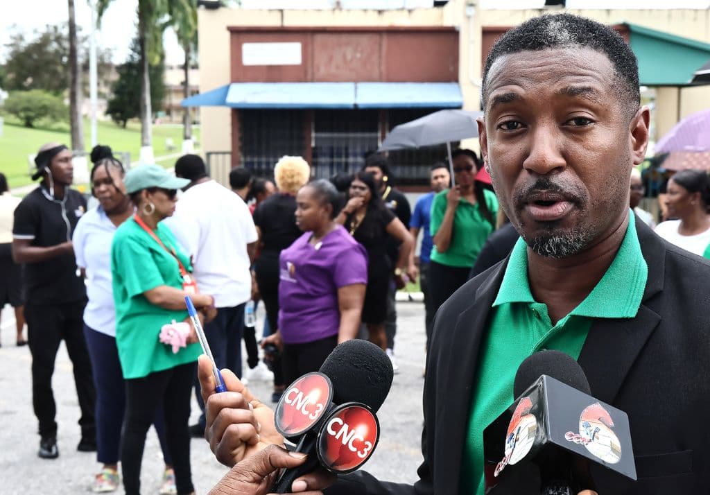 EWMSC workers protest shortage of medical supplies