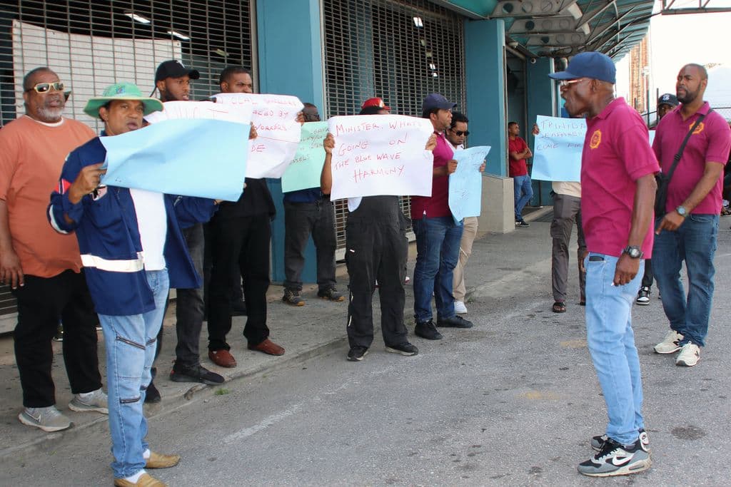 Ex-Cabo Star workers protest staffing of Blue Wave Harmony