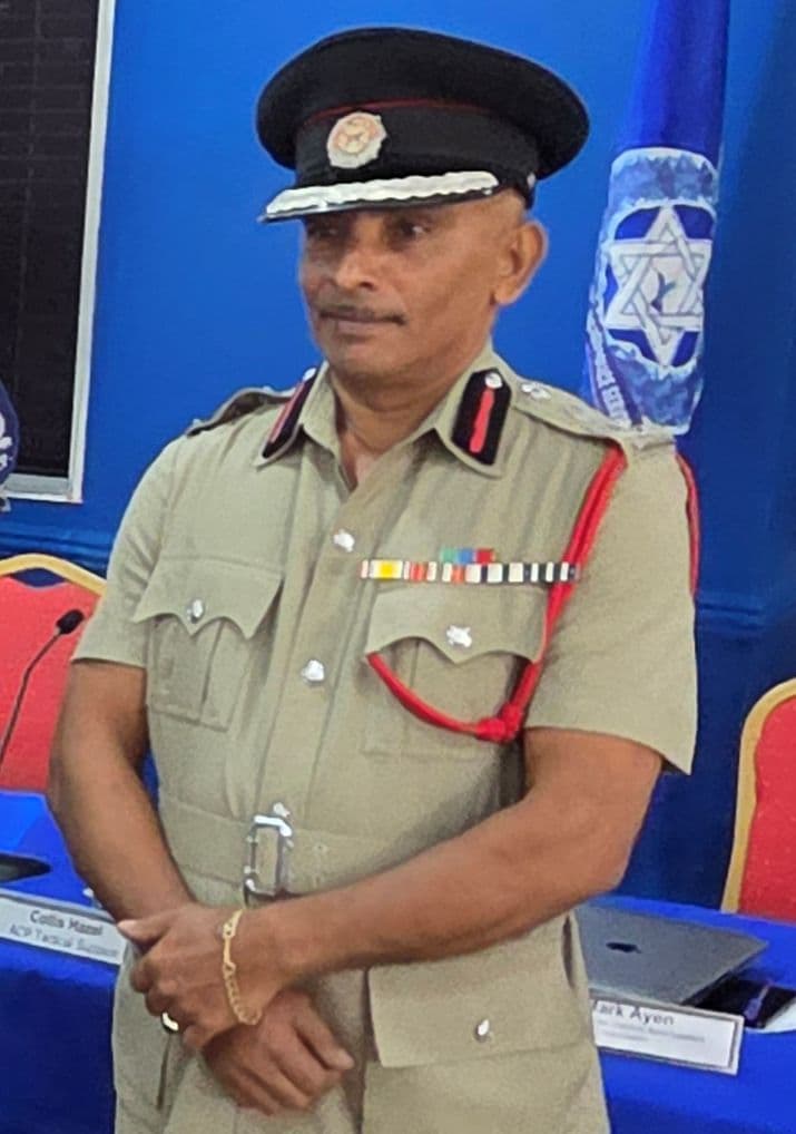 Fire officer urges revellers: Don’t ‘wine’ on service response vehicles