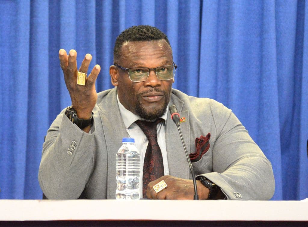 Alexander calls on families, citizens to act against criminals