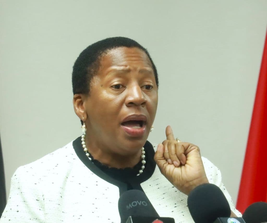 Beckles: Kamla’s camp also has questions to answer