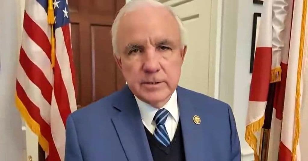 U.S. legislator welcomes Jamaica’s decision to end Cuban health programme