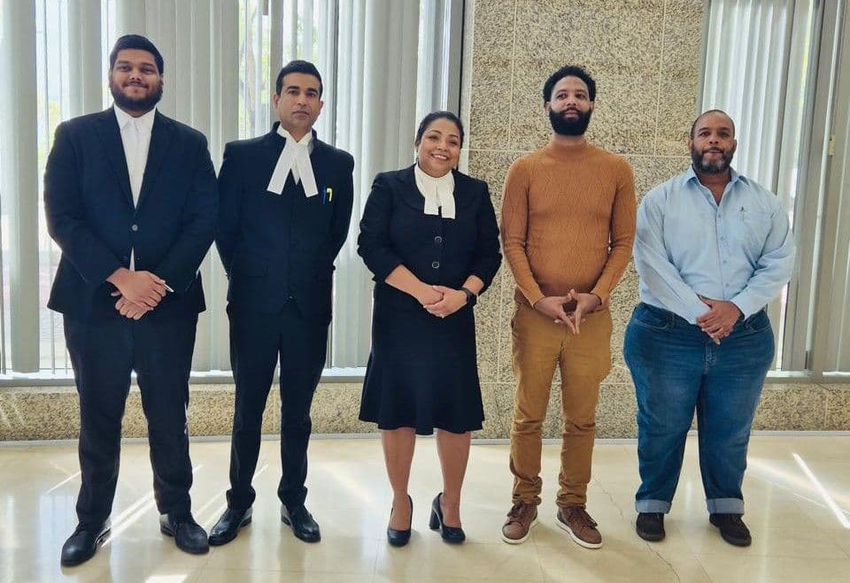 State ordered to pay a members’ club owner for false imprisonment