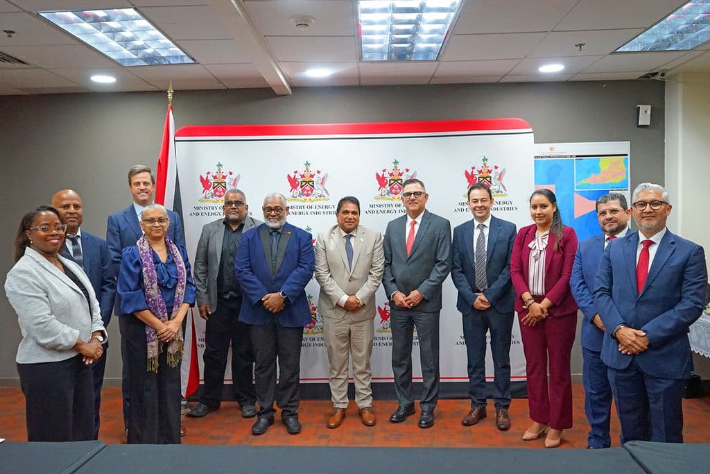 Energy ministers meet with Halliburton and Noble