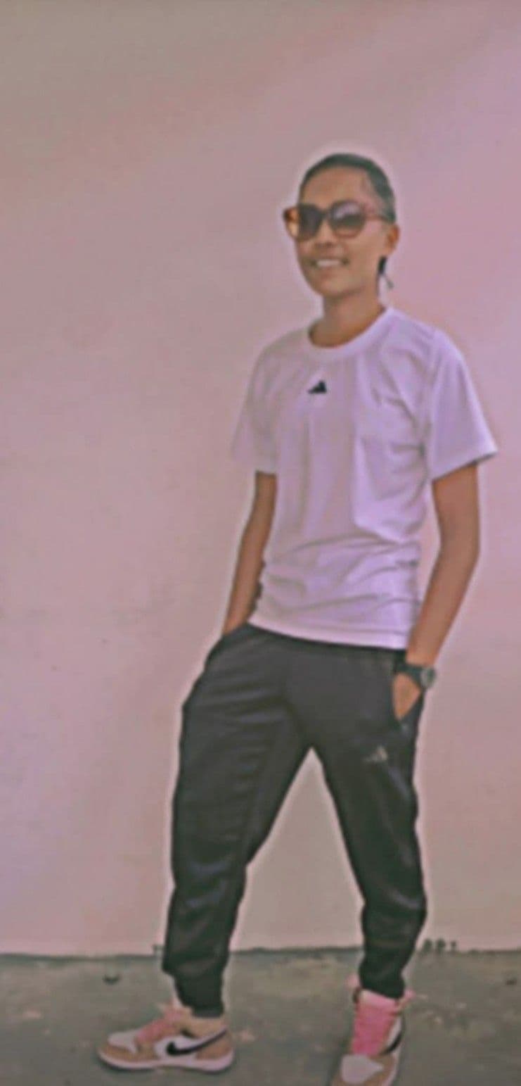 Woman found stabbed at Cedros home