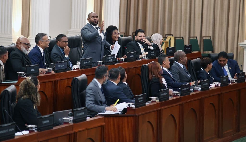 Sobers: Govt working with UK to get visa requirement overturned