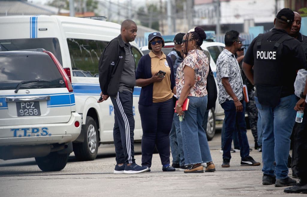 Firearms expert values stolen police arsenal at $650,000