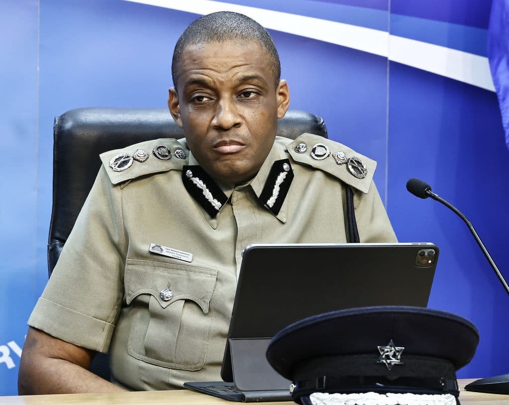 Police praised for lethal force