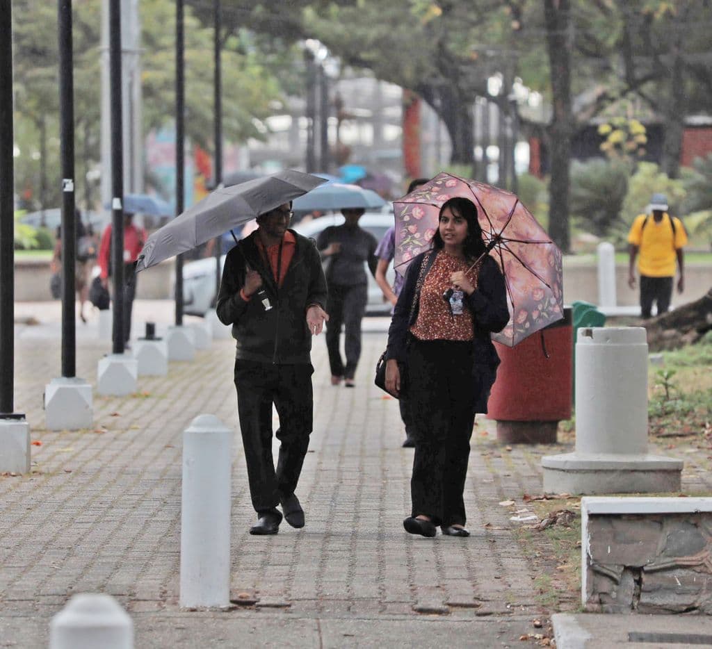 Tropical Wave triggers official start to Wet Season