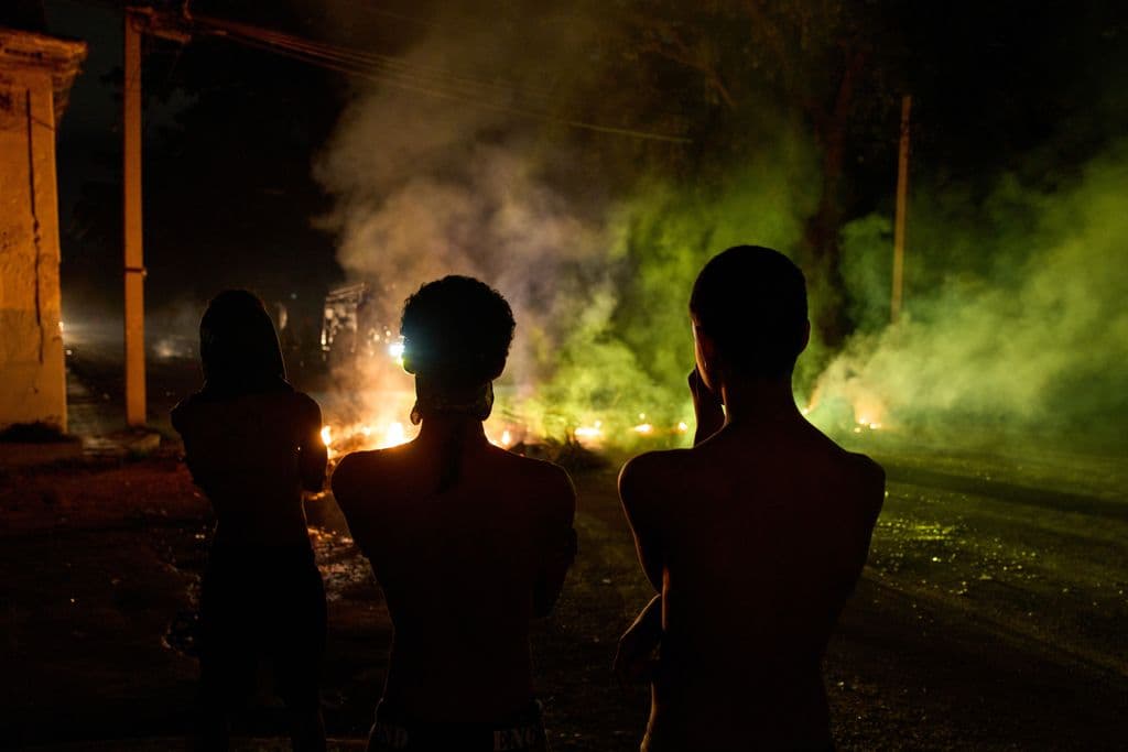Cuba’s power grid collapses and plunges eastern provinces into a major blackout