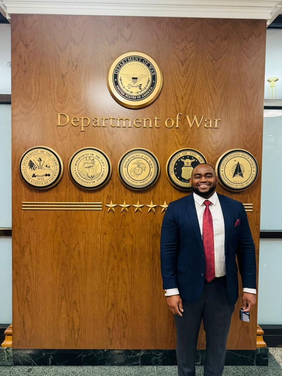 Sobers meets U.S. Assistant Secretary of War