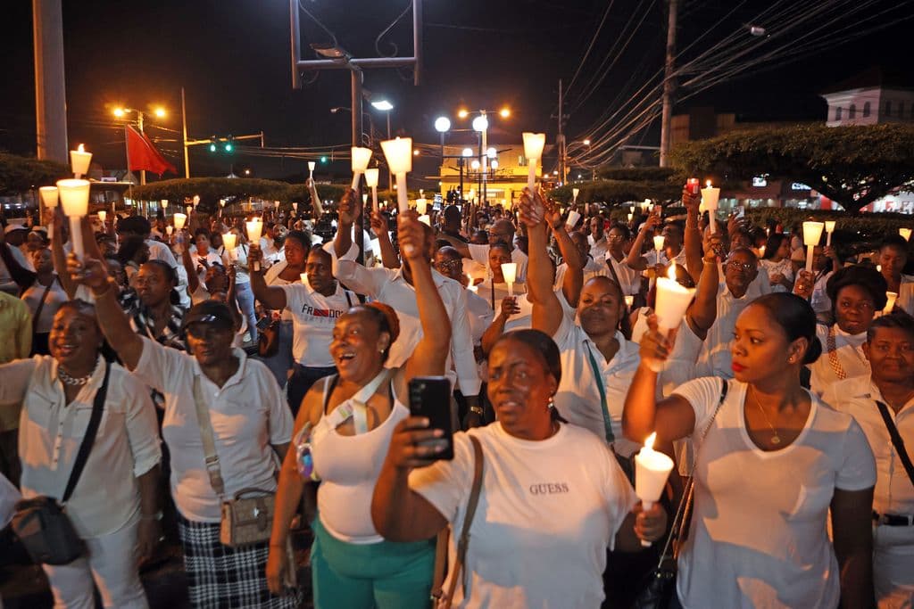 Penny again slams Govt for protest ban