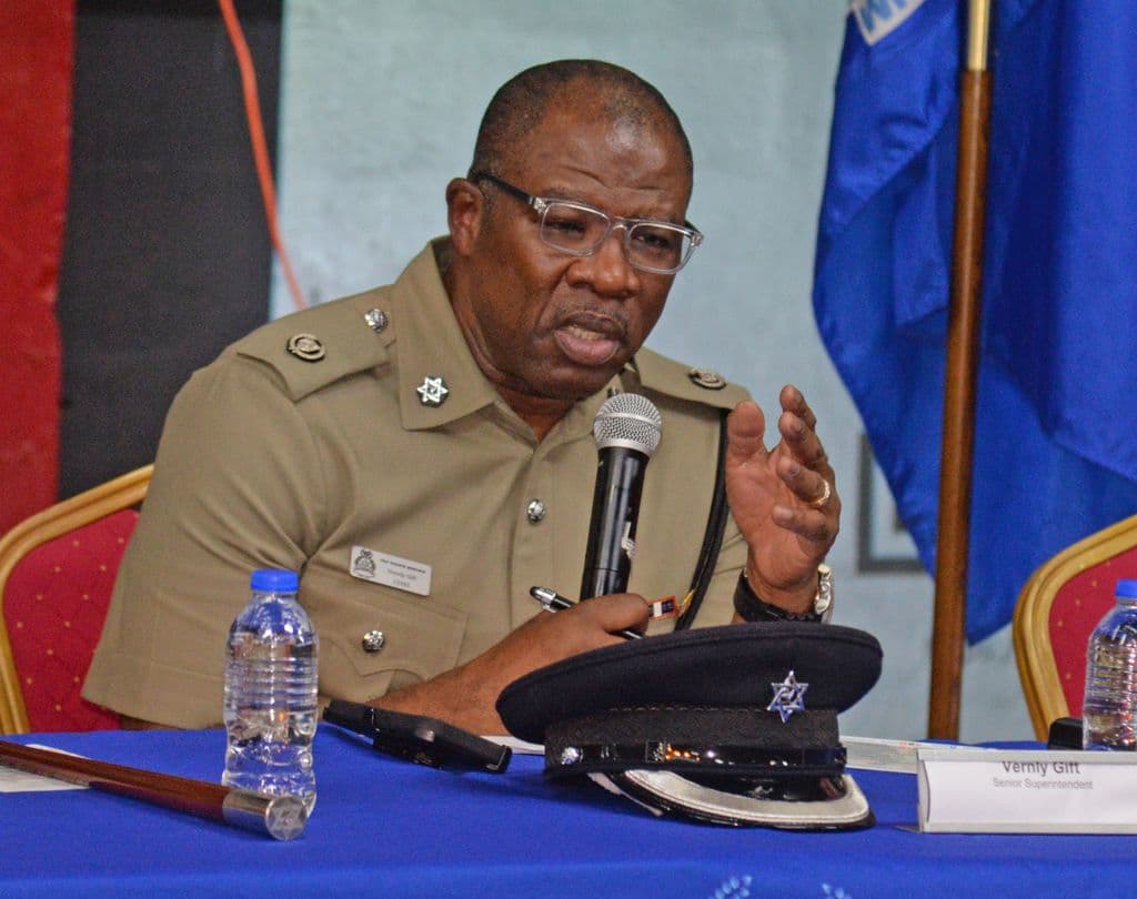 Cops warn of US currency scam, rise in murders and vehicle thefts