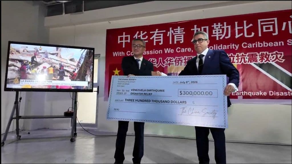 Chinese community donates $300,000 for Venezuela earthquake relief