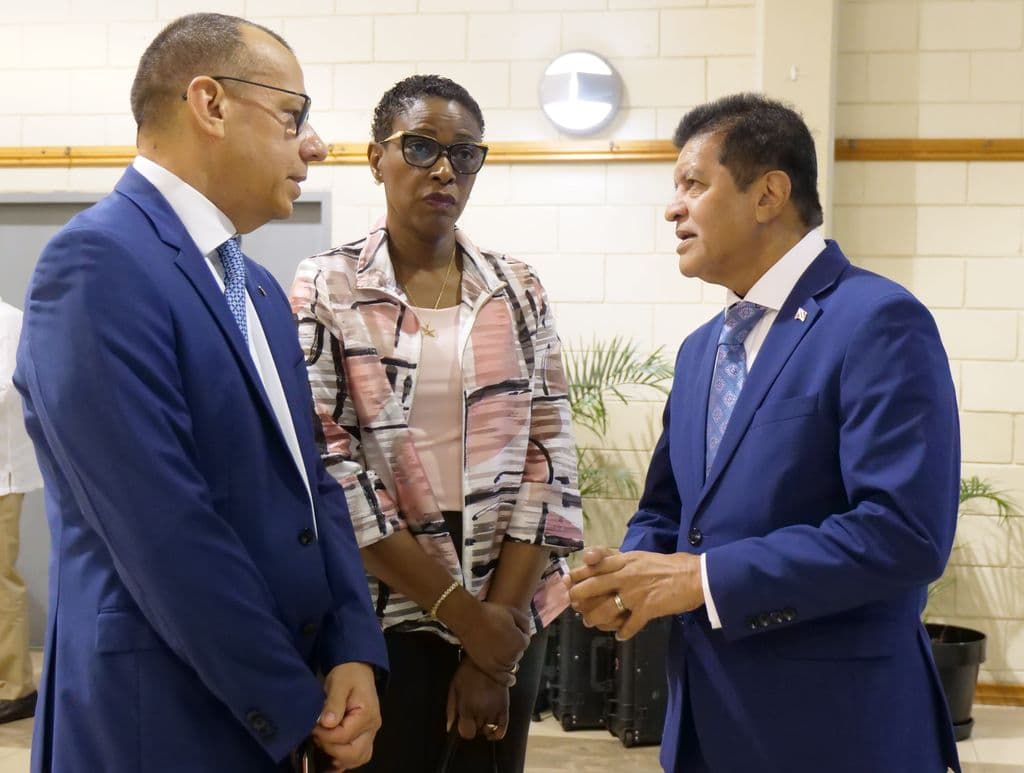 Minister, pharmacists differ on cause of CDAP drug shortages