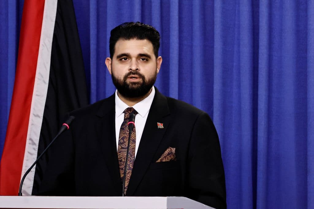 Minister defends no post-Cabinet briefing in 12 weeks