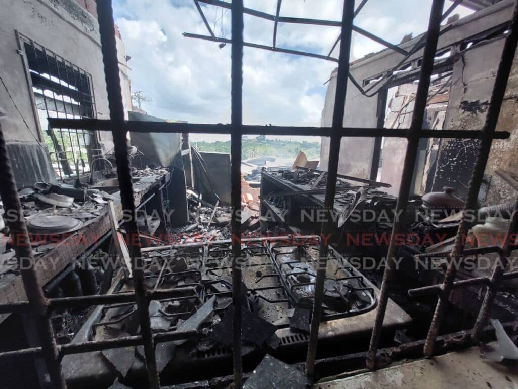6 homeless after fire at Cipero Road