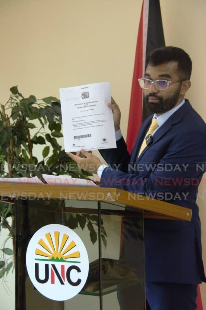 Hosein wants PM, police, Integrity Commission to investigate Leonce