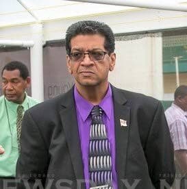 Three UNC 'dissidents' sit out election