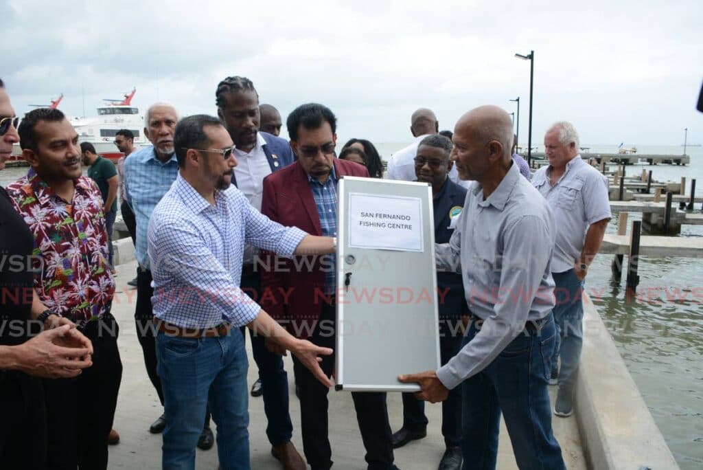 Young, Kamla accuse each other of AI campaign tricks