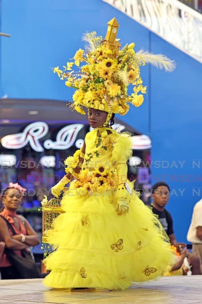 Easter bonnets dazzle in South