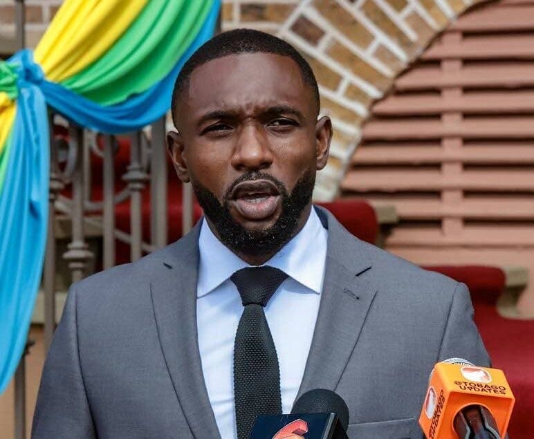 Minority Leader: Who is the leading Culture and Antiquities?