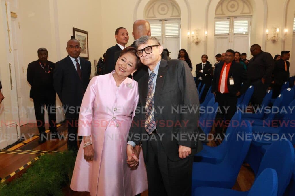 Kamla's promise on return to government: 'A PM for all'