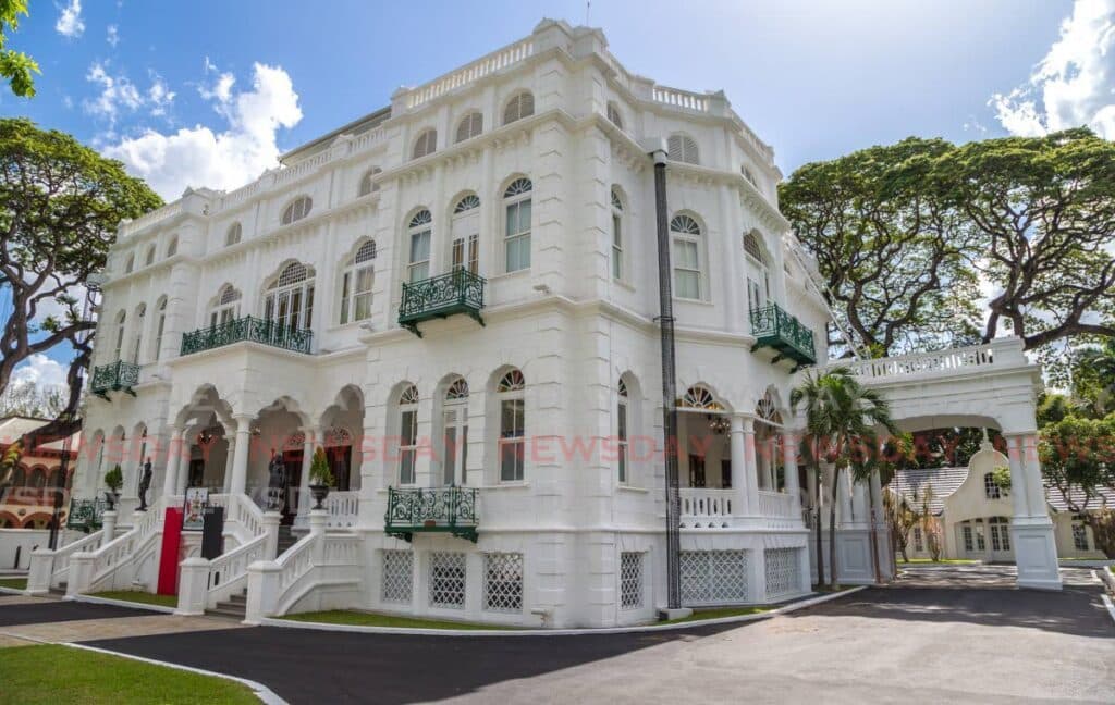 PM unlikely to move into Whitehall right away