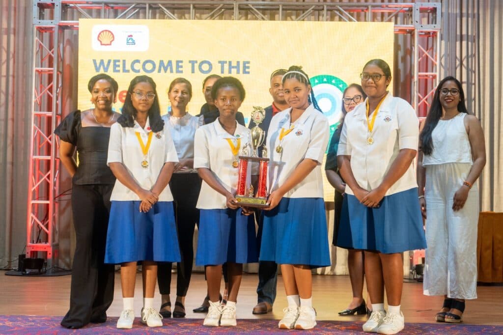 Niherst, Shell celebrate 2025 NXplorers