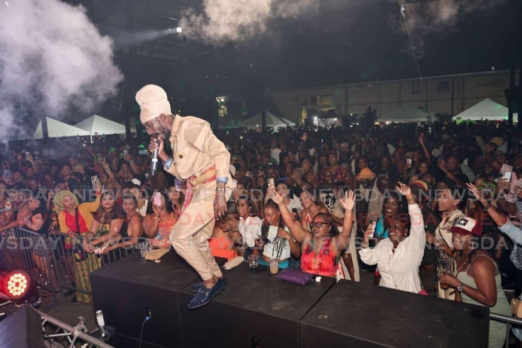 Sizzla and friends Rise to the Occasion at One Love concert