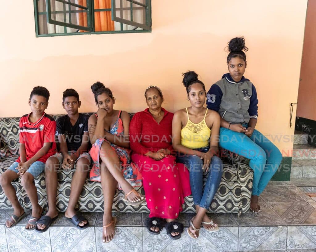 Family of six who lost parents in car crash: We'll pull together