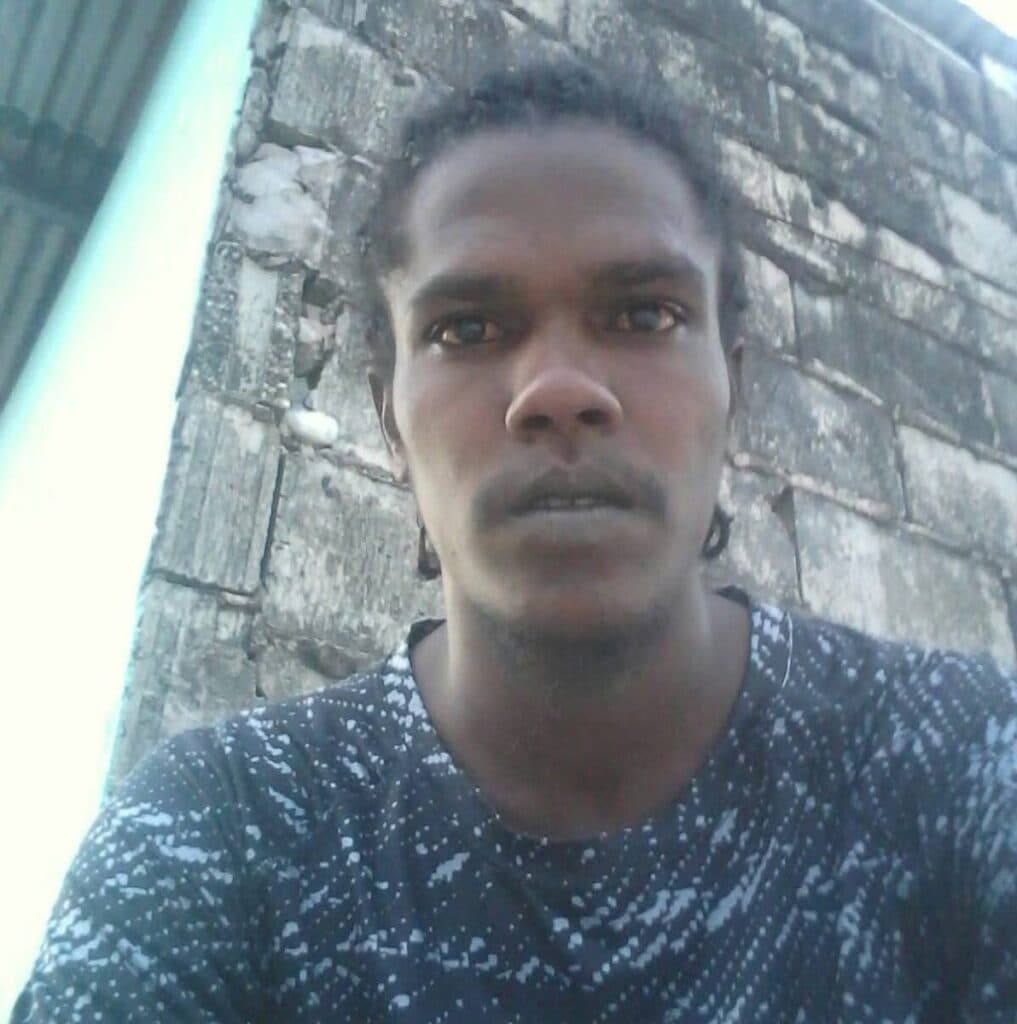 ‘Put down the guns,’ grieving sister pleads for peace after Valencia triple shooting