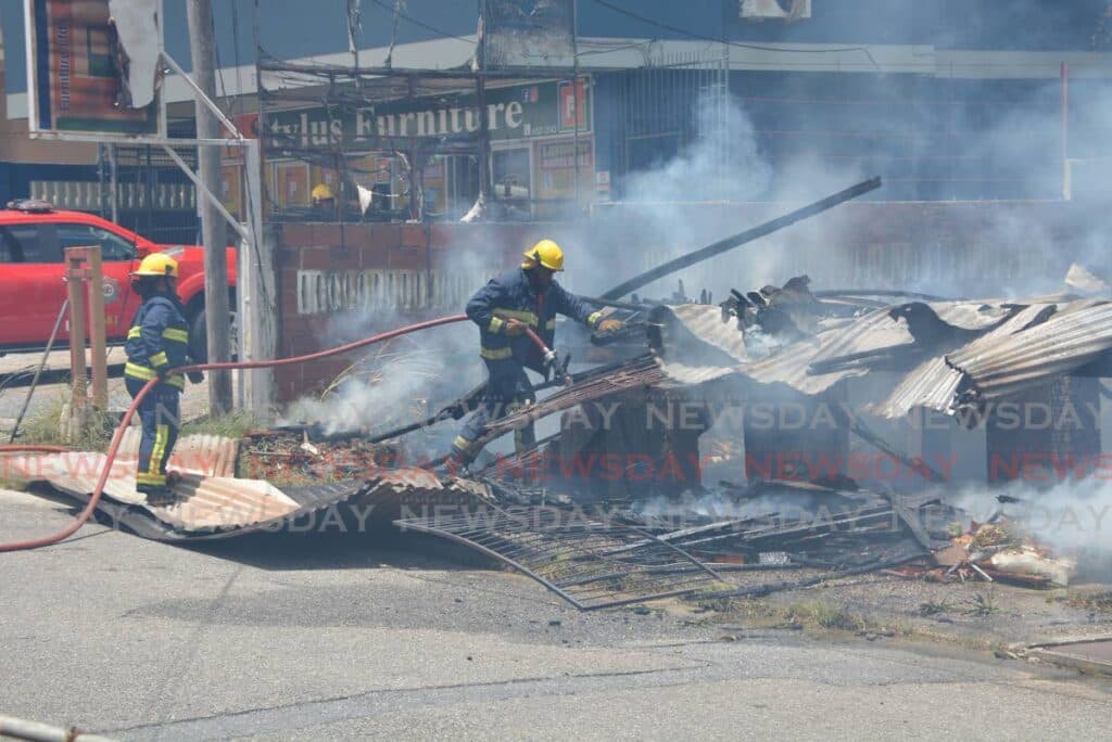 Fire guts abandoned house in San Fernando