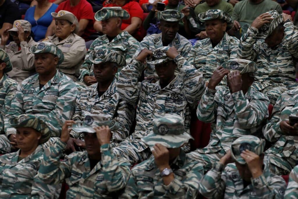 Venezuela deploys 25,000 troops, strengthens Caribbean presence