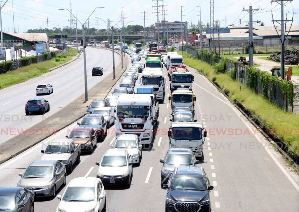 Gonzales: Incompetent WASA execs left thousands in traffic