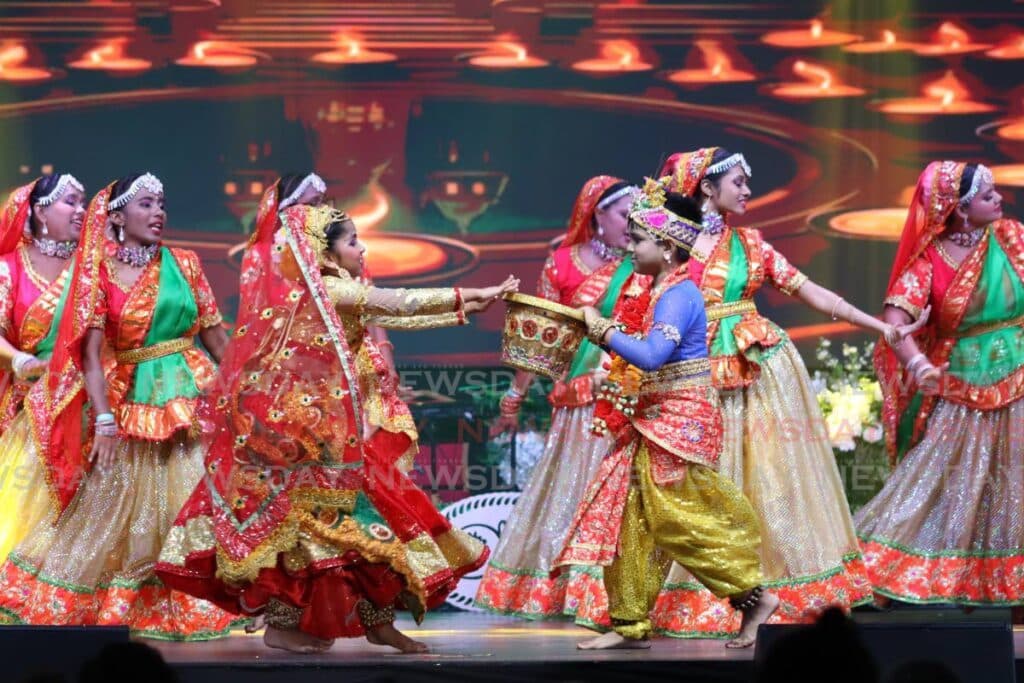 Art and tradition illuminate the Divali night of dance