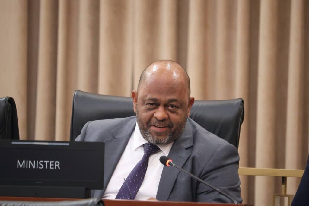 Sturge mum on whether government allowing US warships in TT waters