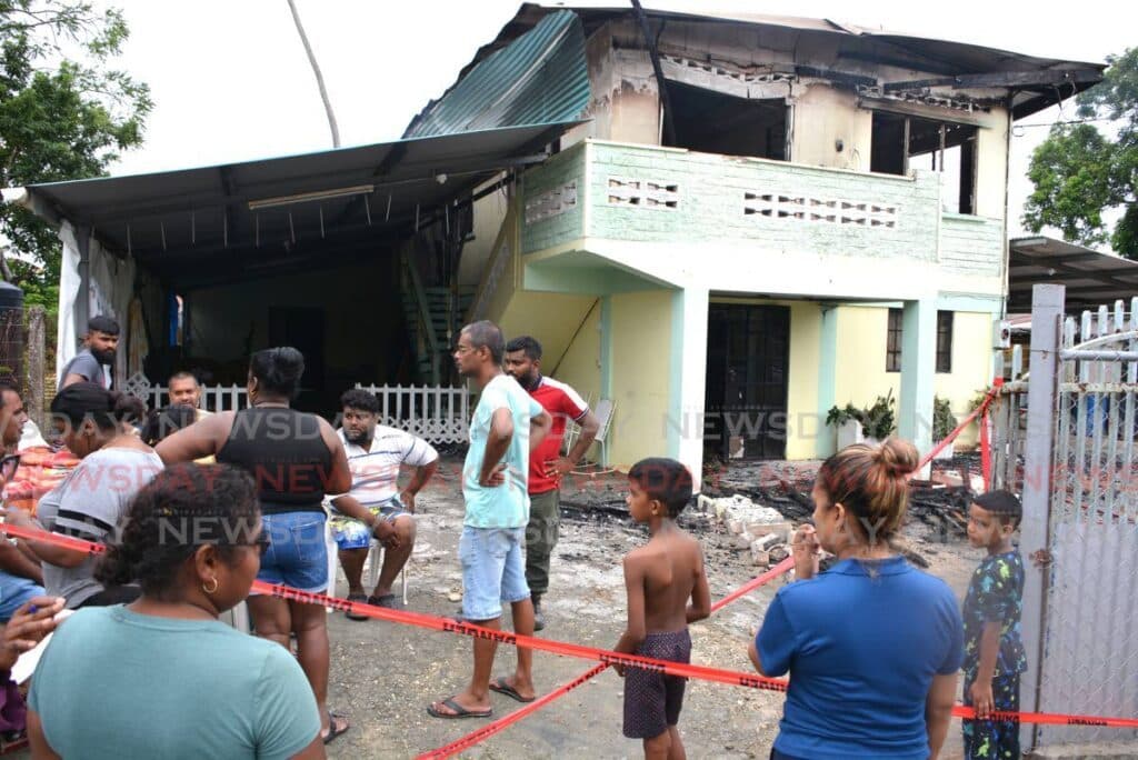 Williamsville fire leaves 10, including children, homeless