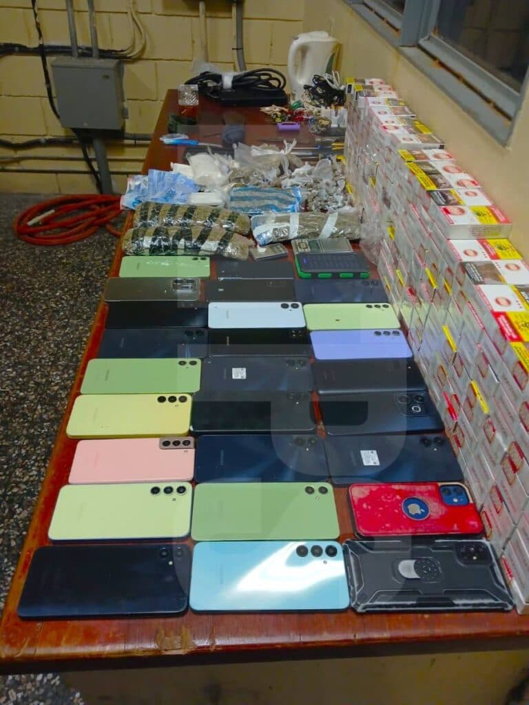 Contraband stashed in Maximum Security prison air vents