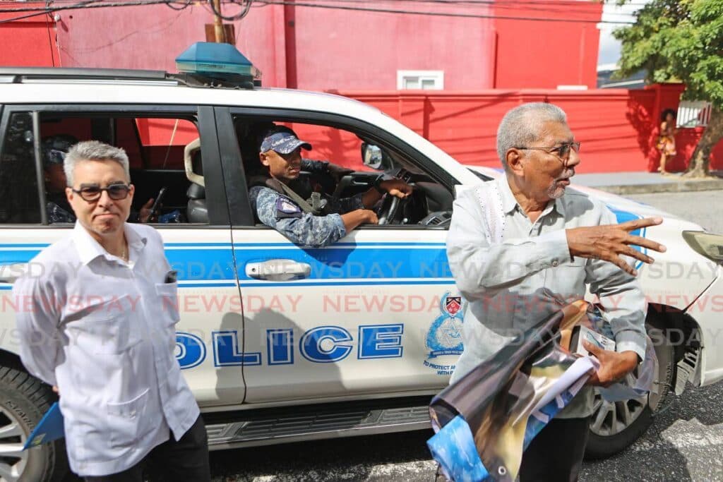 Venezuelan Ambassador joins protest demanding Maduro’s release