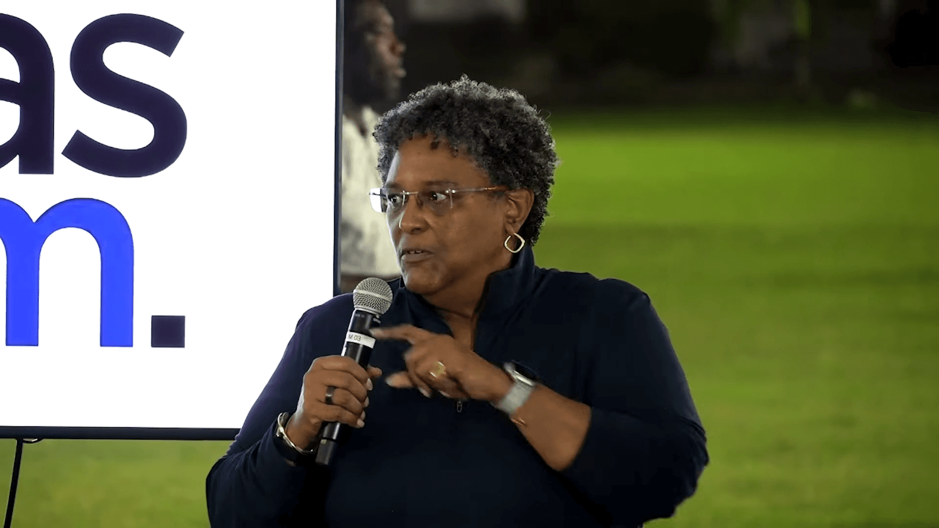 Barbados moves one step closer to adopting a new Constitution