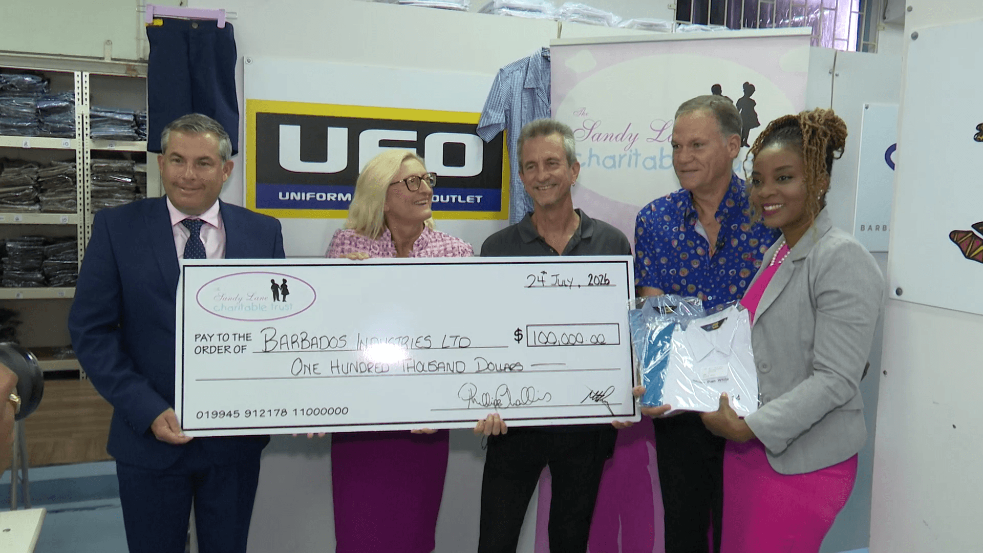 Sandy Lane Charitable Trust donates $100,000 for school uniforms