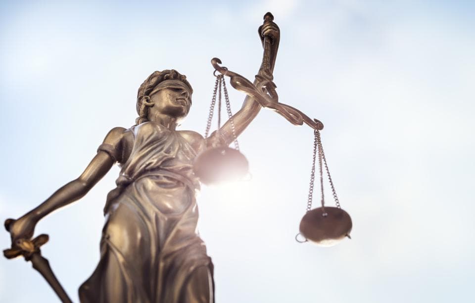 Judge urges jurors to uphold law, civic responsibility