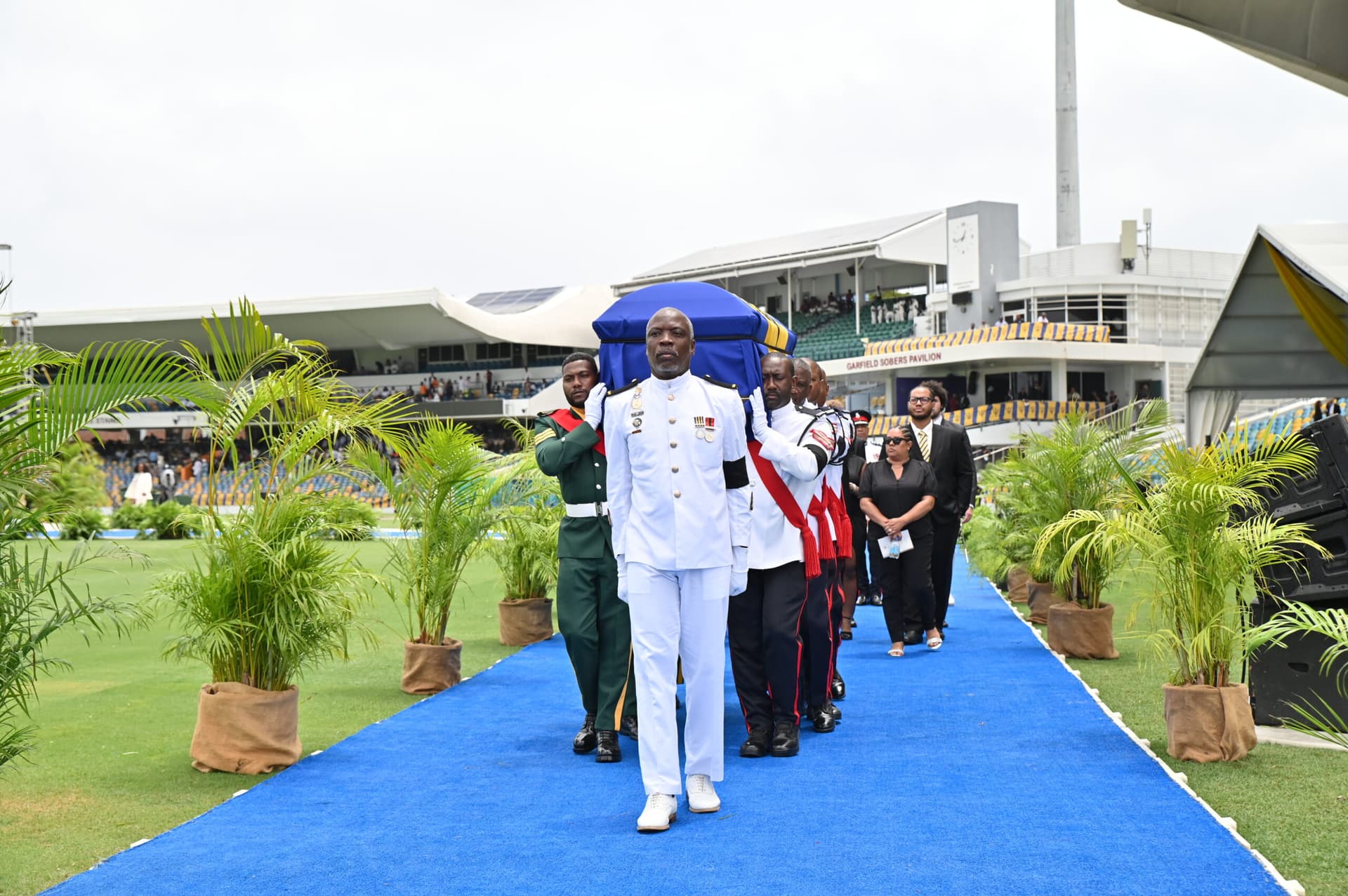 PM hails Sir Garry as symbol of national pride, possibility