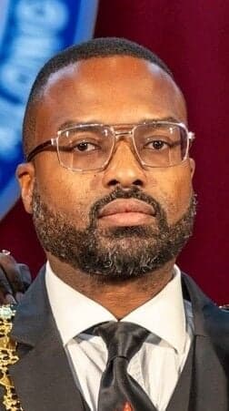 PoS Mayor warns of salary crisis